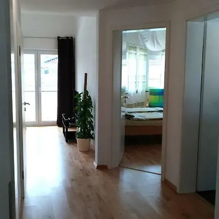 - Bei Tati 95qm Appartement