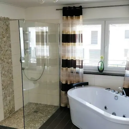 アパート - Bei Tati 95qm ジンゲン