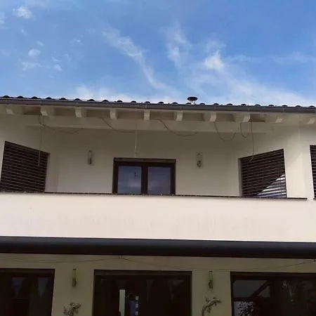 アパート - Bei Tati 95qm ジンゲン